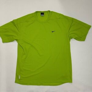 Nike Sphere Dry Neon Green Athletic Men’s Tee Size XL